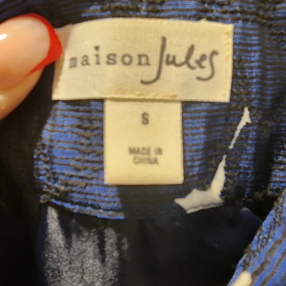 MAISON JULES Cream and Navy Floral A Line Mini Skirt size S